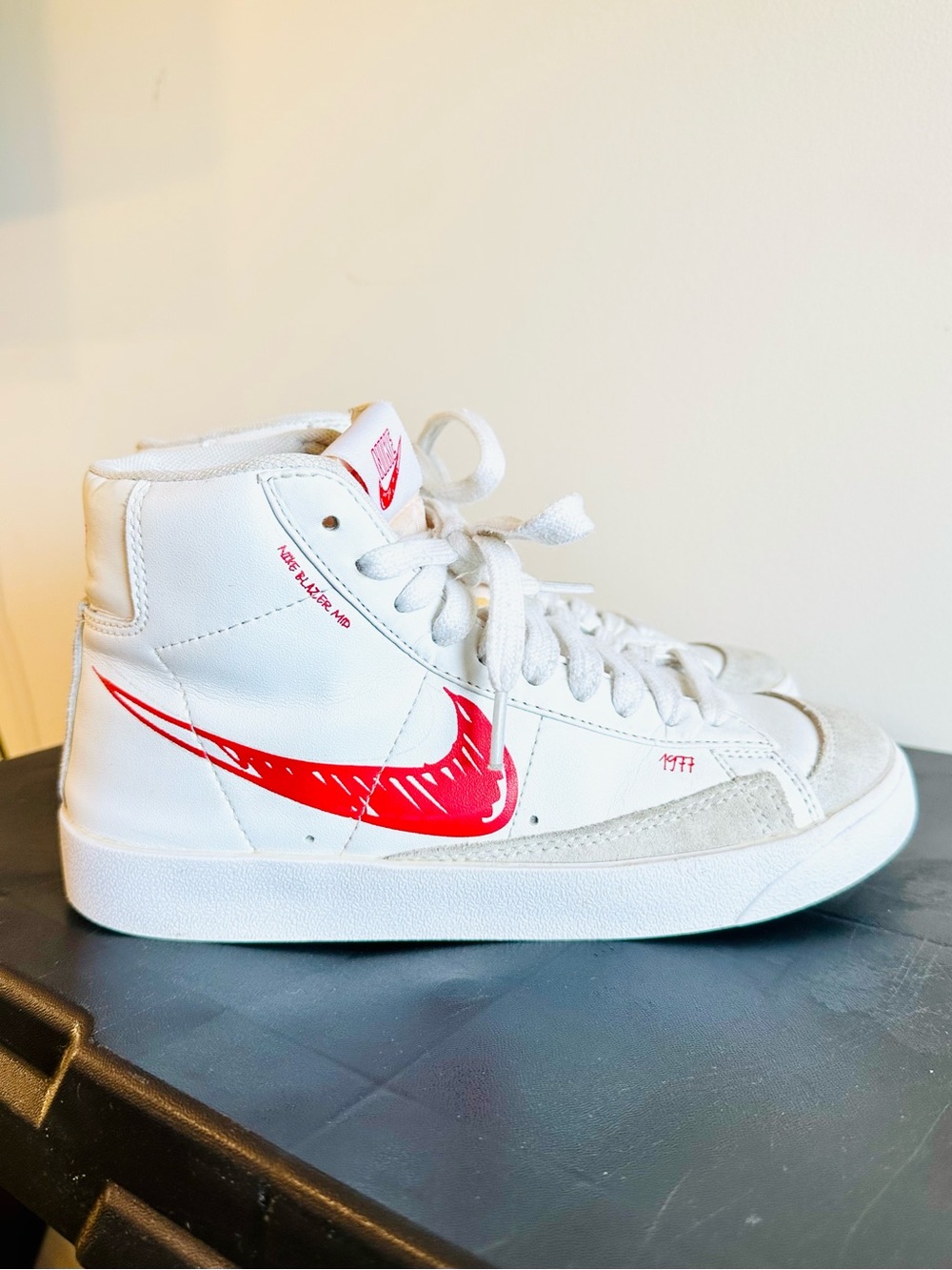 Nike Blazer Mid Vintage 77 Sketch Women’s Sneakers 7